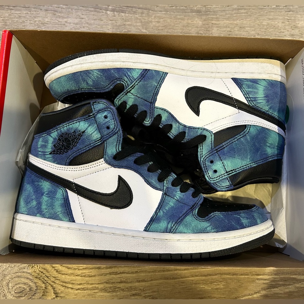 Nike Air Jordan 1 Retro Tie Dye
